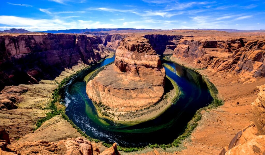 An image of Horseshoe Bend, representing the highest-paying jobs in Arizona.